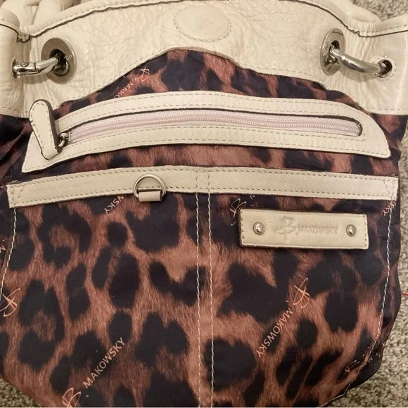 VTG B Makowsky Handbag Pebbled Leather Ivory Hobo Shoulder Bag 14x10” - Picture 8 of 8